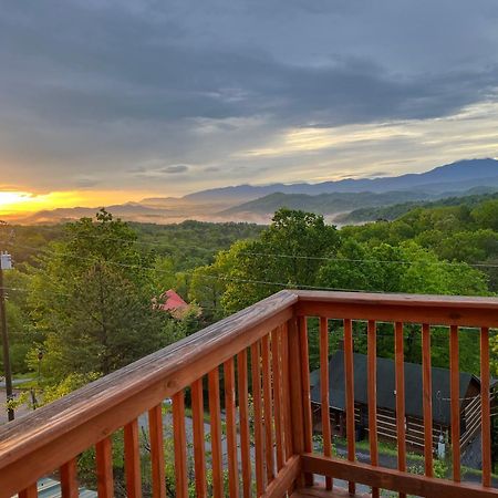 A Walk In The Clouds By Eden Crest Villa Sevierville Ngoại thất bức ảnh